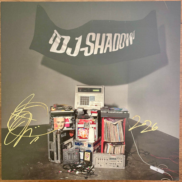 DJ Shadow : The MoʼWax Singles 1993-1997 (12" + 12" + 12" + 12" + 12", M/Print + 12", M/Prin)
